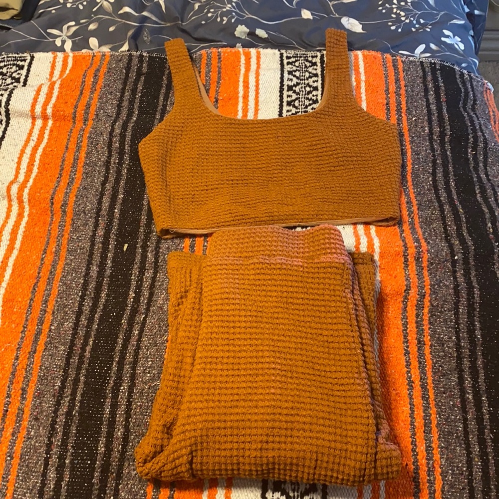 70s two piece set curvy fitted